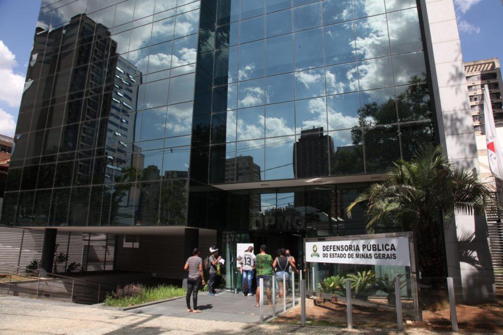 DEFENSORIA PÚBLICA DE MINAS GERAIS ABRE INSCRIÇÕES PARA O I ENCONTRO DO FÓRUM ABORTO LEGAL